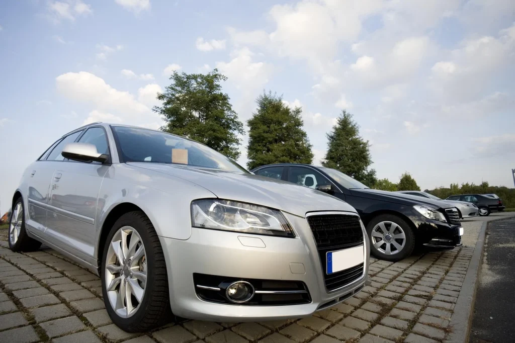 Buying a used car private sale dealer or auction