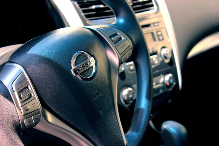 Car Won't Start But I Hear a Clicking Sound