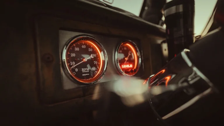 Hybrid vehicle warning light on dashboard
